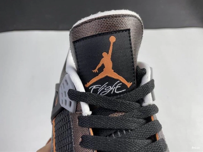Boostmaster lin Air 4 Jordan CW7183-100 Retro Starfish (W) 0815